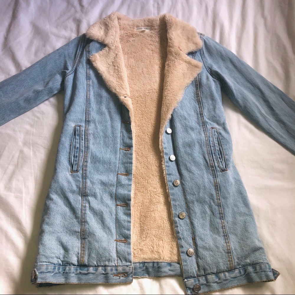 Honey Punch Light Blue Denim Jean Jacket with Cream Sherpa Lining